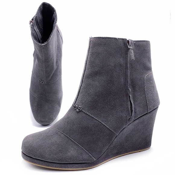 Toms Desert Gray Suede Wedge Booties 10 - Picture 1 of 8